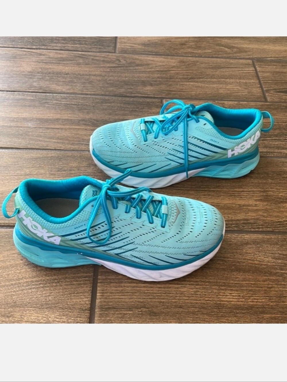 Hoka Arahi 4 Size 9